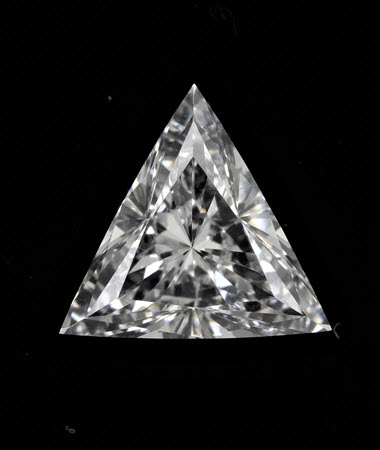 0.90 CT tri diamond